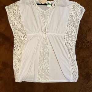 Dotti NWT white swimsuit cover up size Lace sides fitted